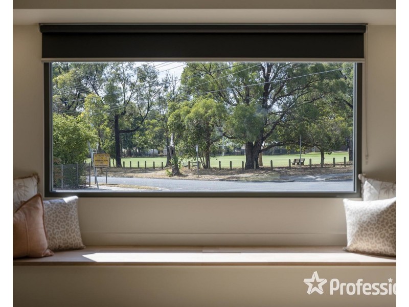 29 Olympus Drive, Croydon South VIC 3136