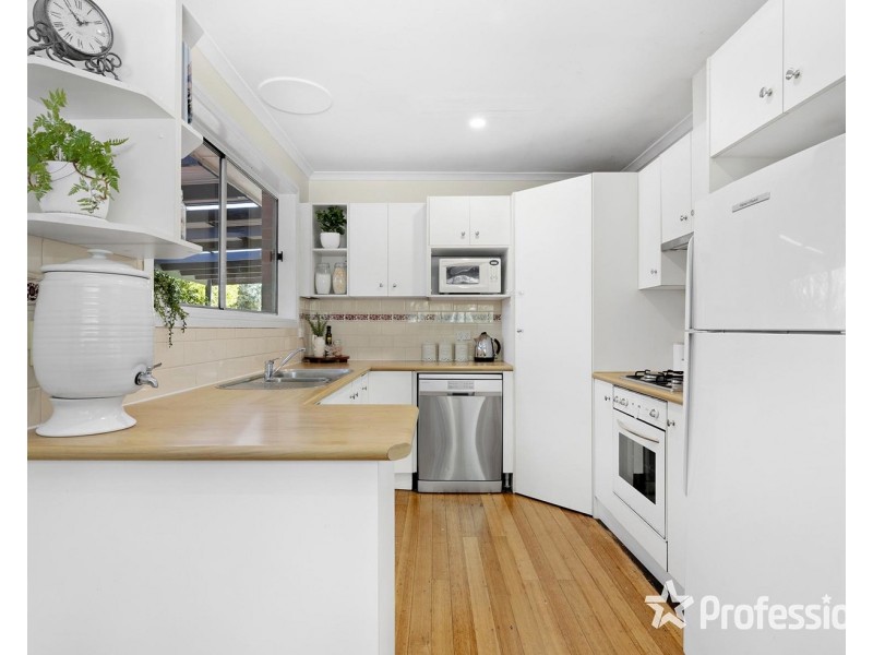 98 York Road, Mount Evelyn VIC 3796