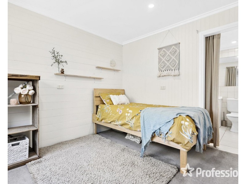 98 York Road, Mount Evelyn VIC 3796