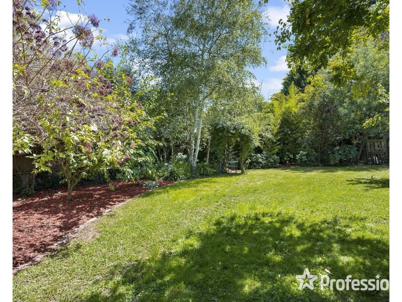 98 York Road, Mount Evelyn VIC 3796