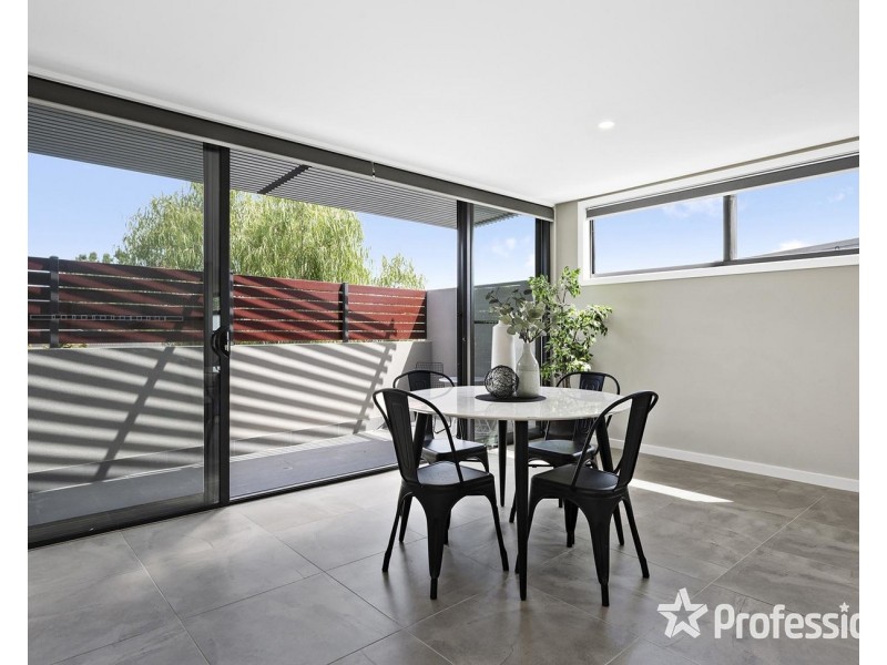 3/12 Baker Street, Lilydale VIC 3140