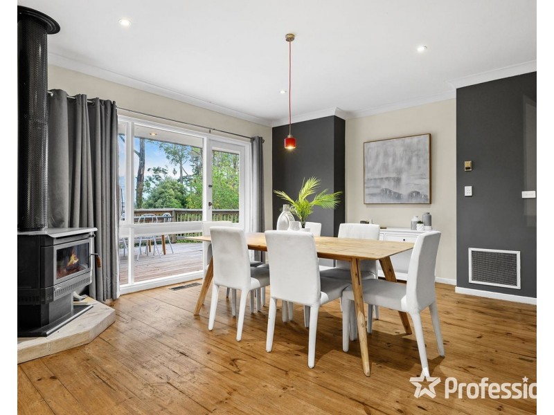 6 Wylie Road, Silvan VIC 3795