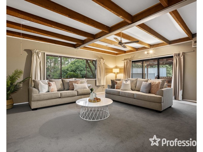 6 Wylie Road, Silvan VIC 3795