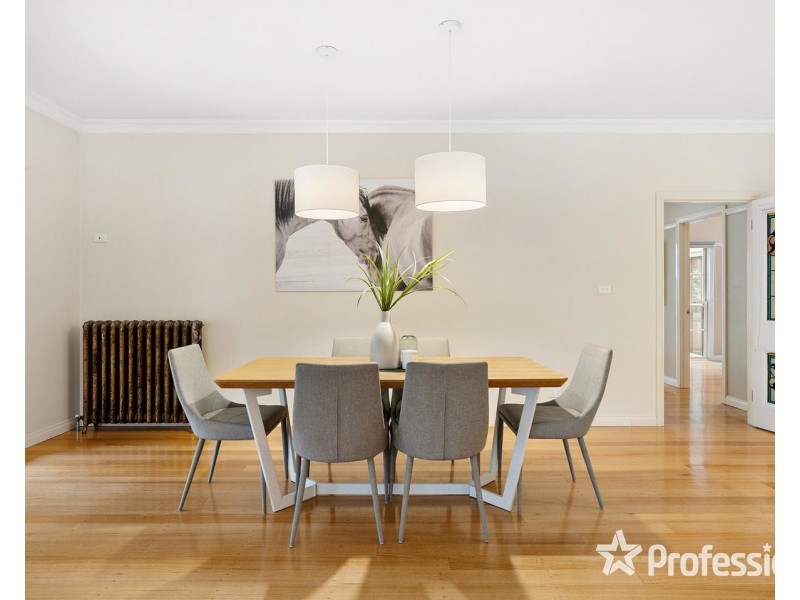 6 Aqueduct Avenue, Mount Evelyn VIC 3796