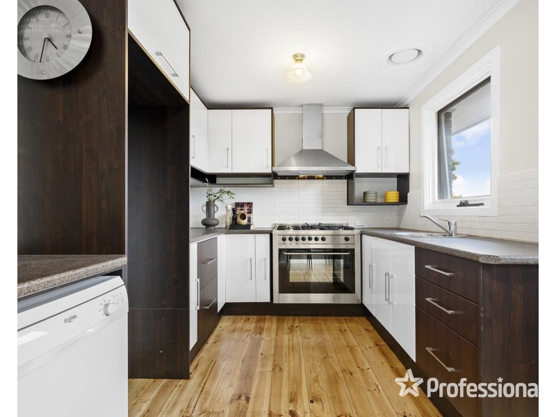 126 Belmont Road East, Croydon South VIC 3136