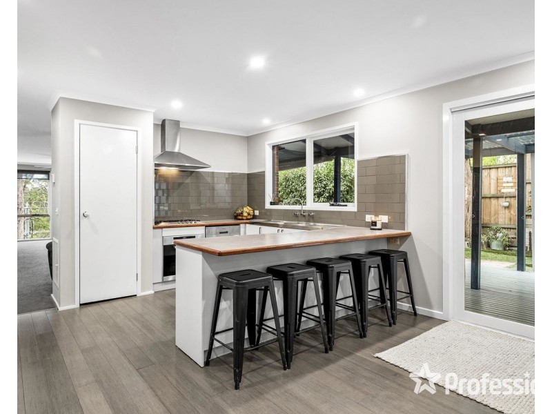 36 Marcus Street, Mount Evelyn VIC 3796