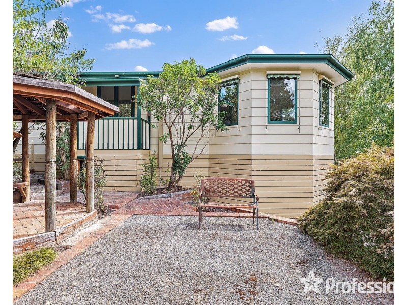 3 Goondah Lane, Healesville VIC 3777