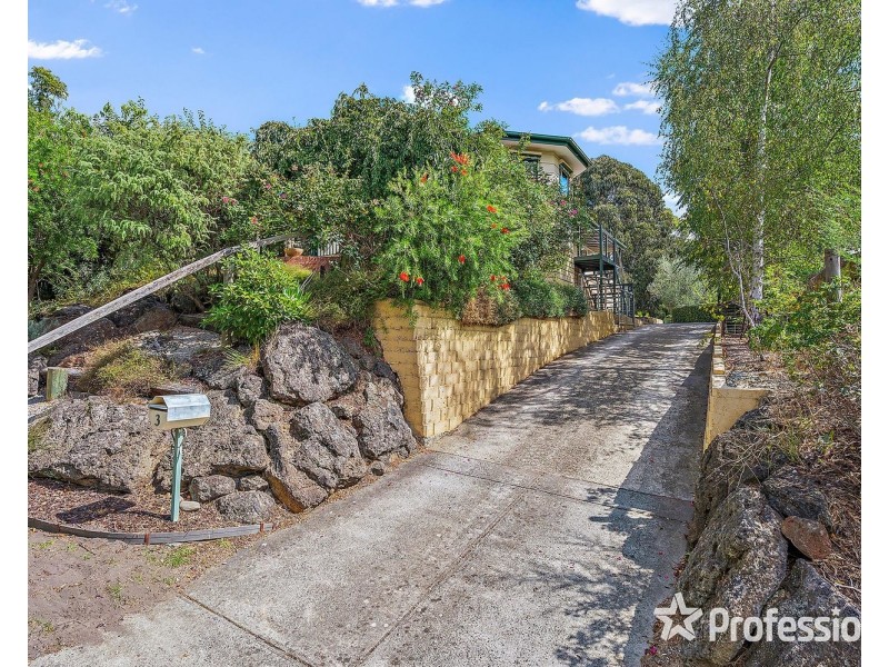 3 Goondah Lane, Healesville VIC 3777