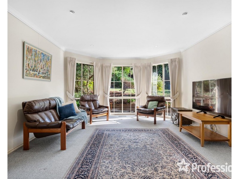 4 Graneby Rise, Mount Evelyn VIC 3796