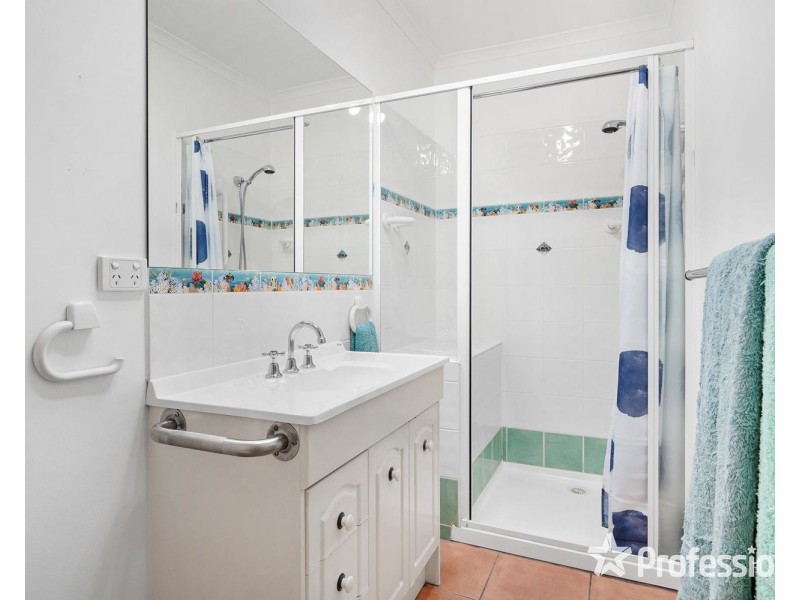 4 Graneby Rise, Mount Evelyn VIC 3796