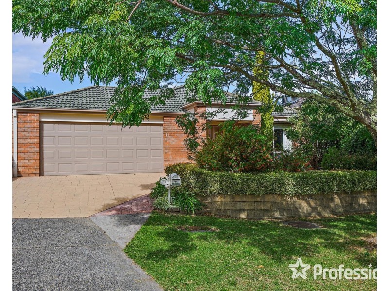 11 Kyra Close, Lilydale VIC 3140