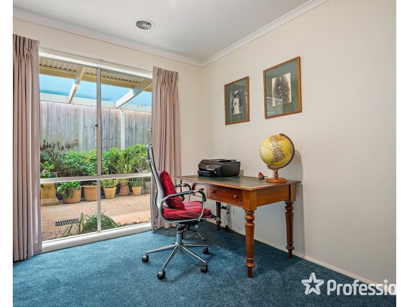 11 Kyra Close, Lilydale VIC 3140