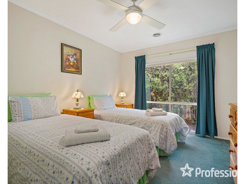 11 Kyra Close, Lilydale VIC 3140