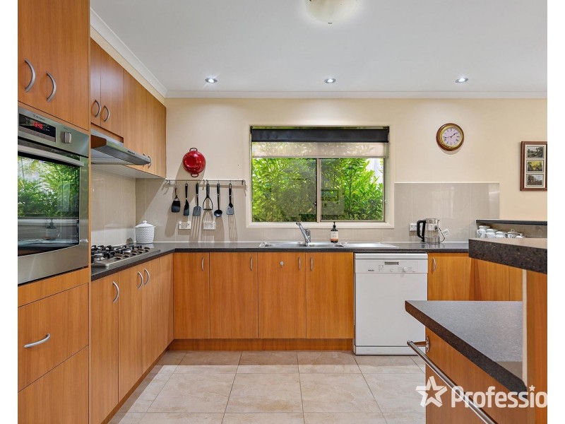 11 Kyra Close, Lilydale VIC 3140