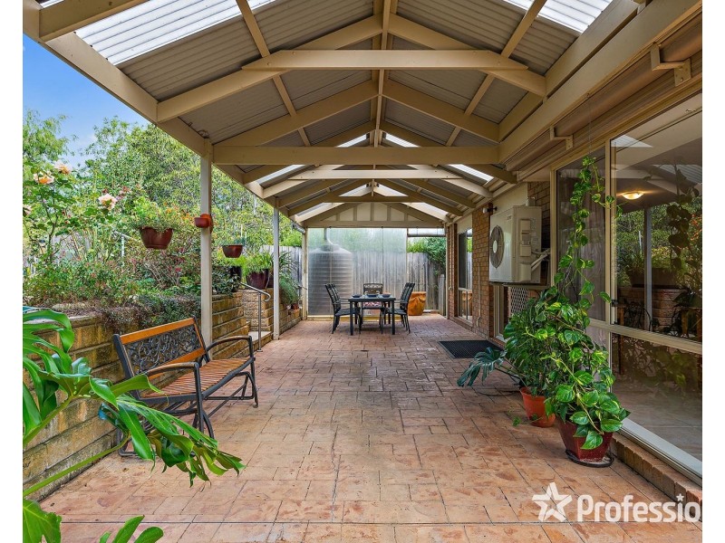 11 Kyra Close, Lilydale VIC 3140