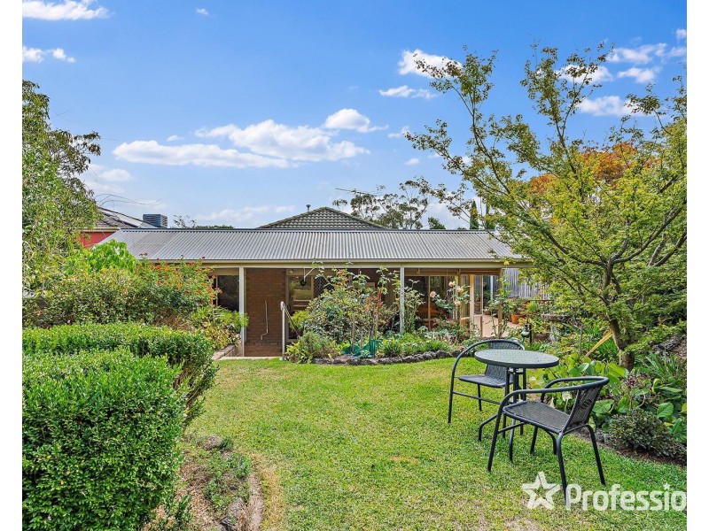11 Kyra Close, Lilydale VIC 3140