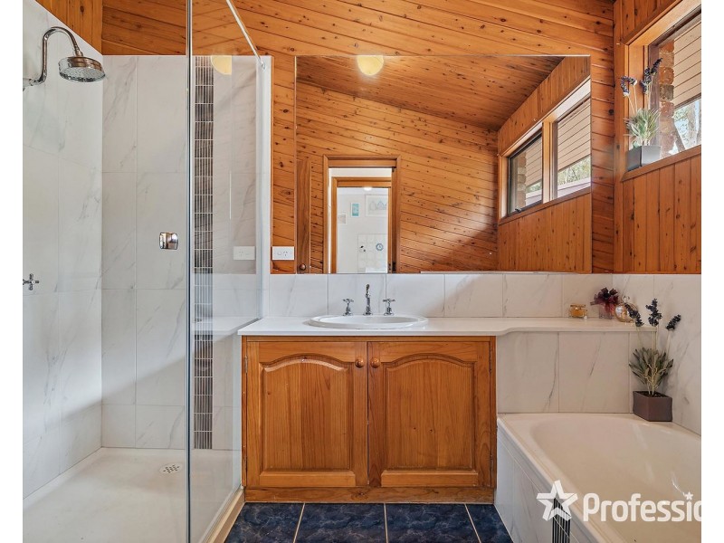 115 Bailey Road, Mount Evelyn VIC 3796