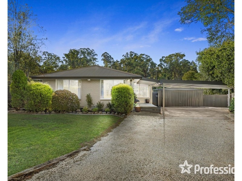 121 Bailey Road, Mount Evelyn VIC 3796