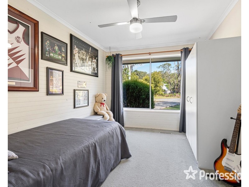 121 Bailey Road, Mount Evelyn VIC 3796