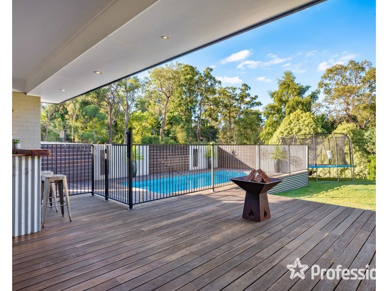 121 Bailey Road, Mount Evelyn VIC 3796