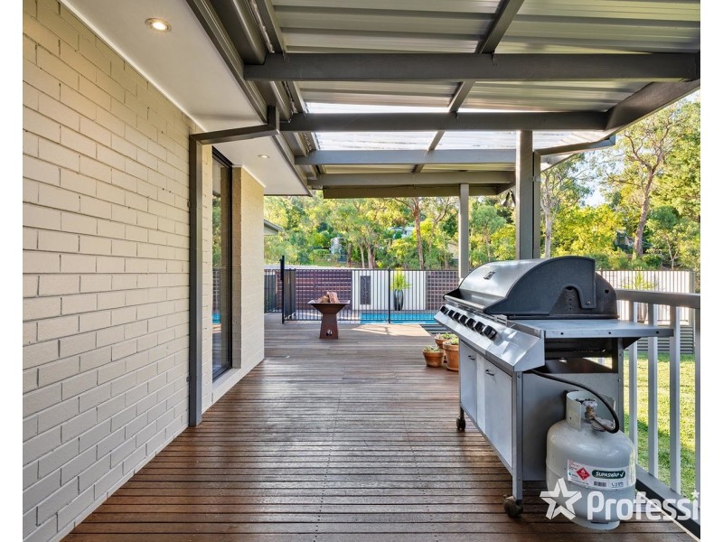 121 Bailey Road, Mount Evelyn VIC 3796