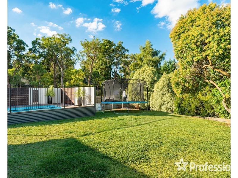 121 Bailey Road, Mount Evelyn VIC 3796