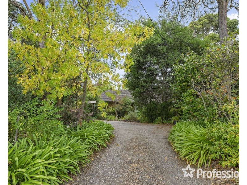 56 Hereford Road, Mount Evelyn VIC 3796