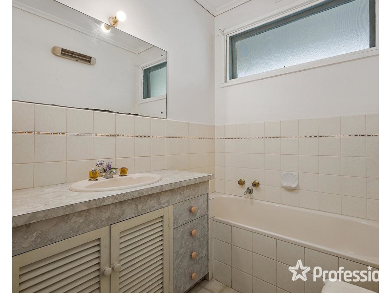 56 Hereford Road, Mount Evelyn VIC 3796