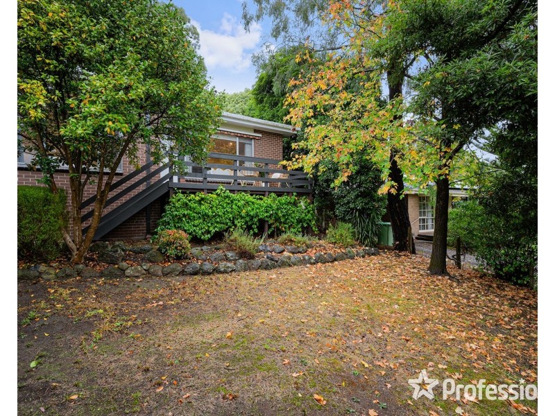 24 Clegg Road, Mount Evelyn VIC 3796