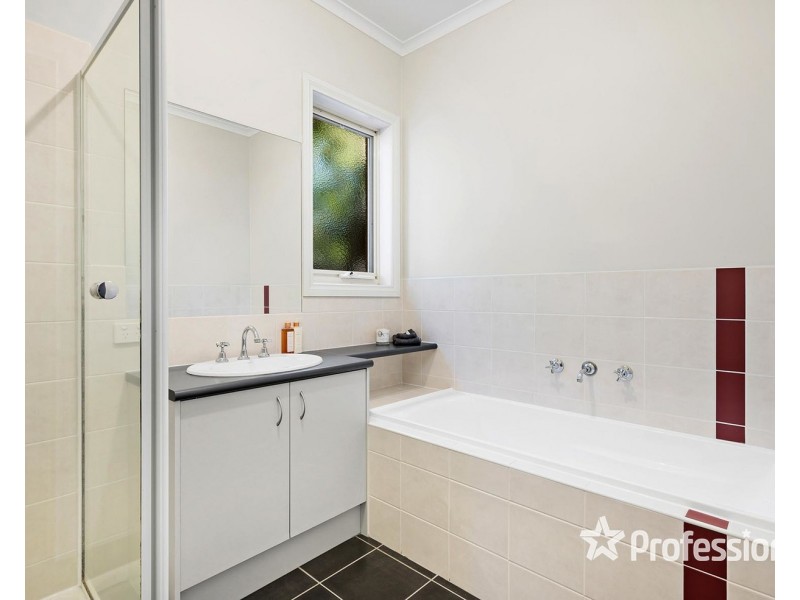 3/9 Morelle Court, Mooroolbark VIC 3138