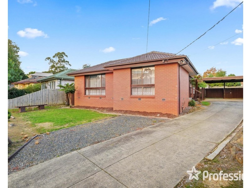 11 Olympus Drive, Croydon South VIC 3136