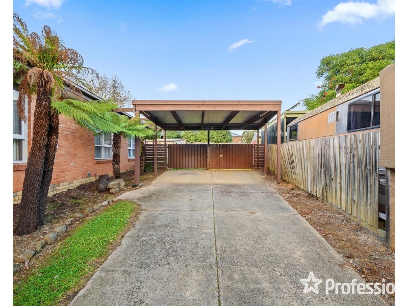 11 Olympus Drive, Croydon South VIC 3136