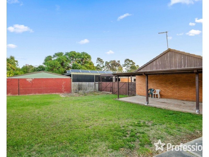 11 Olympus Drive, Croydon South VIC 3136