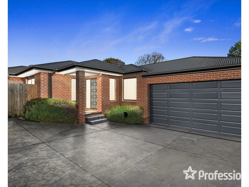 13A Andrew Street, Mooroolbark VIC 3138