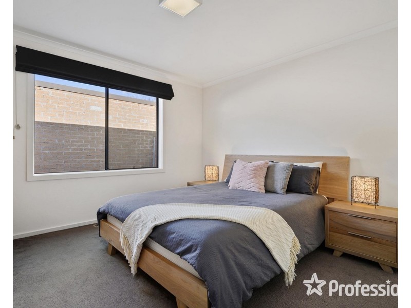 13A Andrew Street, Mooroolbark VIC 3138