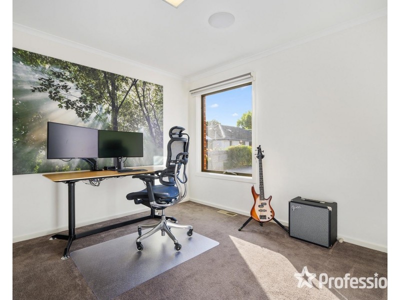 13A Andrew Street, Mooroolbark VIC 3138