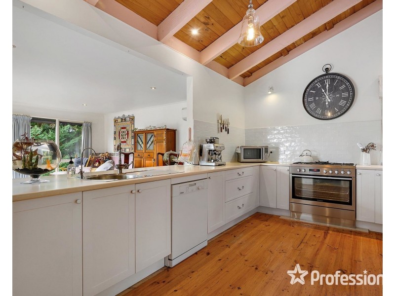 101 Charles Road, Lilydale VIC 3140