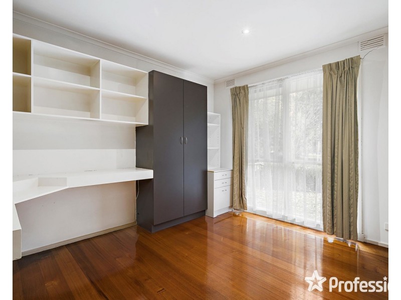 37 Bambra Street, Croydon VIC 3136