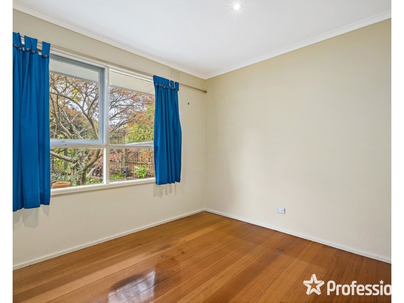 37 Bambra Street, Croydon VIC 3136