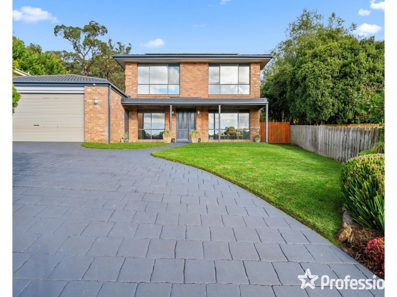 18 Stringybark Boulevard, Mount Evelyn VIC 3796