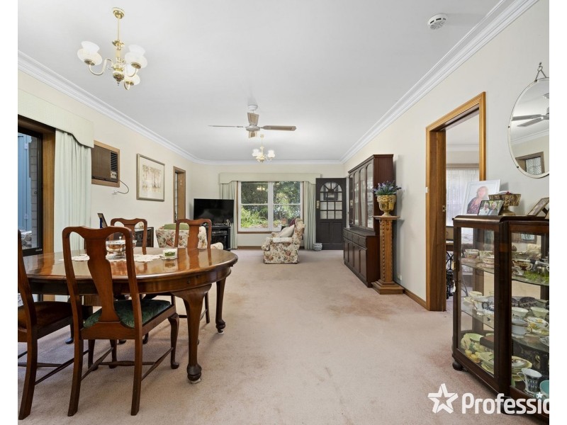 30 Panorama Avenue, Ringwood North VIC 3134