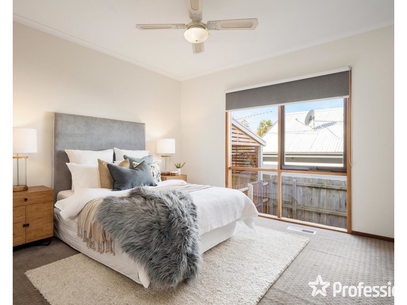 2A Fernhill Road, Mount Evelyn VIC 3796