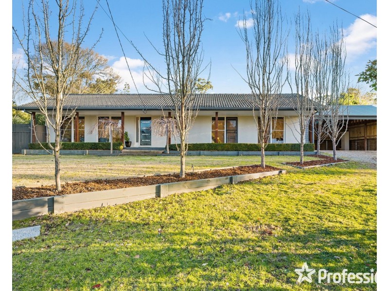 51 Littlejohn Avenue, Mount Evelyn VIC 3796