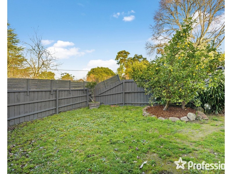 51 Littlejohn Avenue, Mount Evelyn VIC 3796