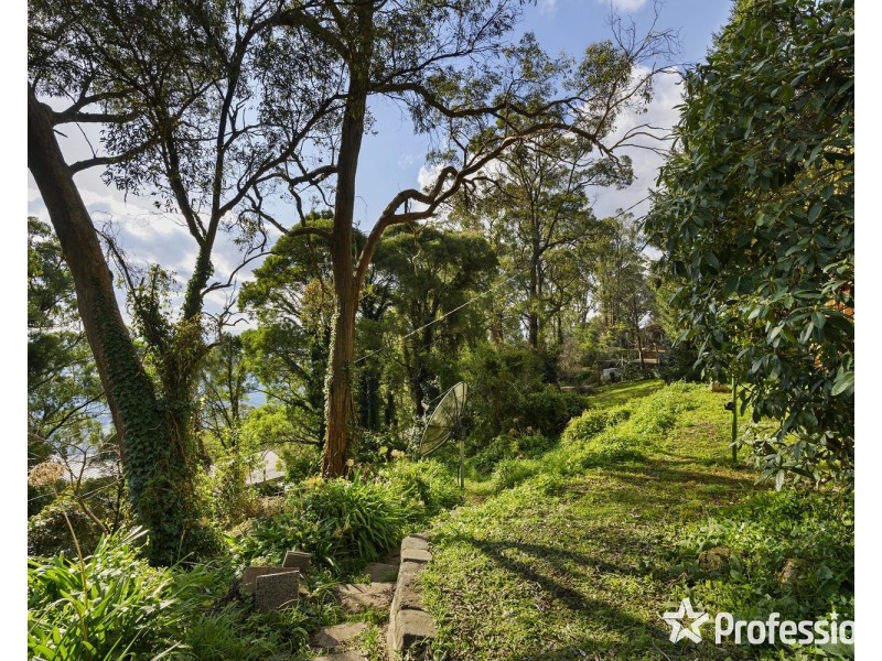 8 Ricketts Court, Kalorama VIC 3766