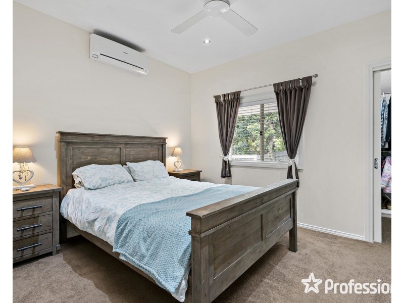 16 Gardner Parade, Mount Evelyn VIC 3796