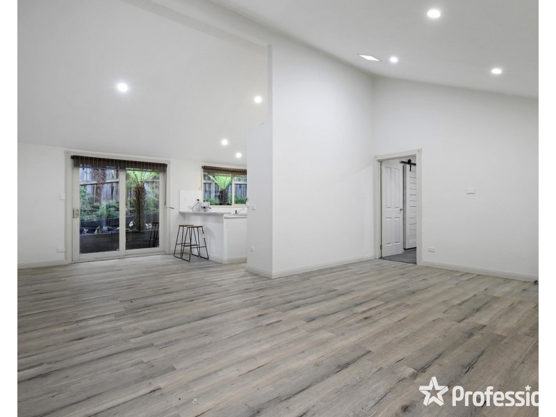 15 Amanda Court, Seville VIC 3139