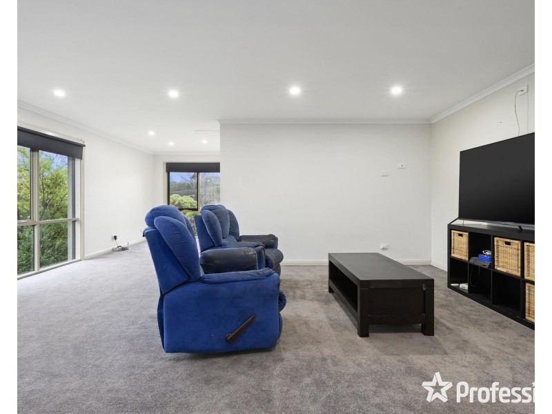 15 Amanda Court, Seville VIC 3139