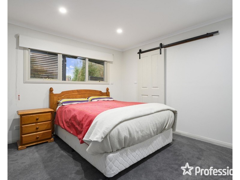 15 Amanda Court, Seville VIC 3139