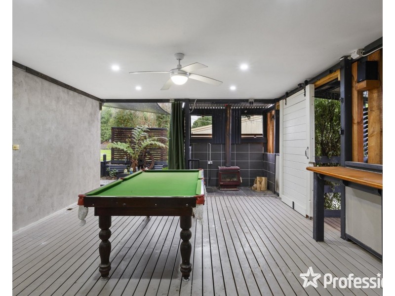 15 Amanda Court, Seville VIC 3139